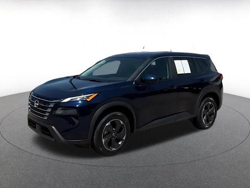 Used 2026 Nissan Rogue SV AWD/4WD image 6