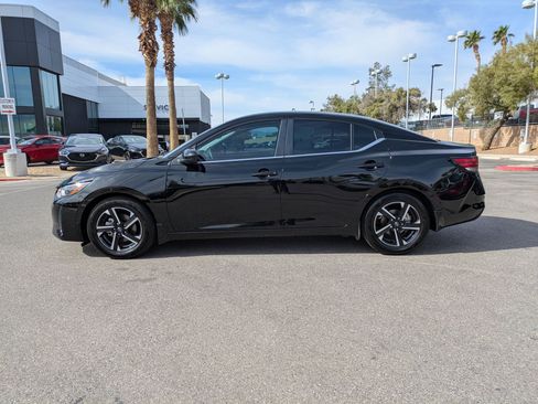 Used 2025 Nissan Sentra SV FWD image 2