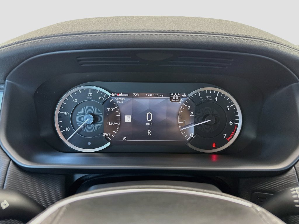 Used 2023 Land Rover Discovery HSE R-Dynamic AWD/4WD image 35