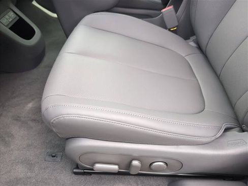 New 2026 Hyundai Ioniq 5 SEL RWD image 12