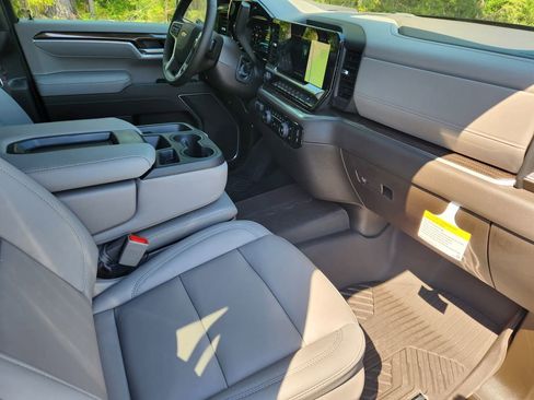 New 2026 Chevrolet Silverado 1500 LT AWD/4WD image 8