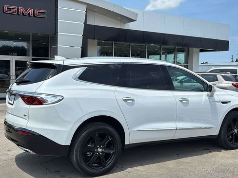 Certified 2024 Buick Enclave Essence w/ Sport Touring Edition AWD/4WD image 7