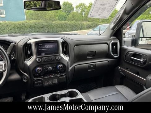 Used 2022 Chevrolet Silverado 3500 LTZ w/ Gooseneck/5TH Wheel Package AWD/4WD image 16