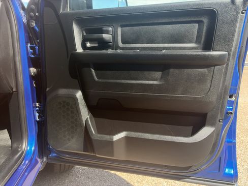 Used 2016 RAM 1500 Tradesman w/ Popular Equipment Group AWD/4WD image 16