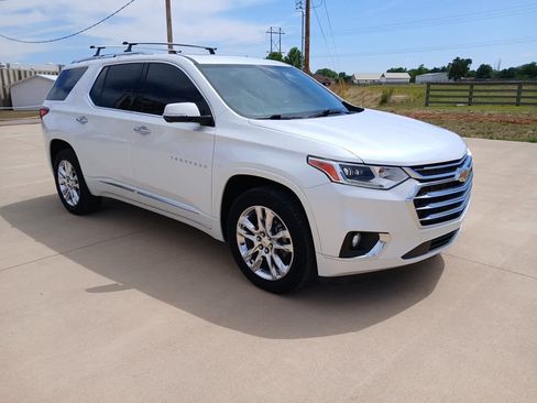 Used 2020 Chevrolet Traverse High Country AWD/4WD image 9
