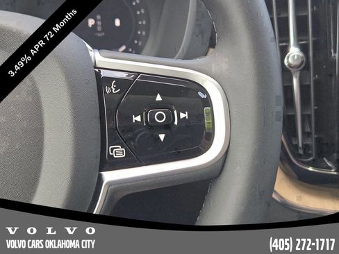Used 2026 Volvo XC60 B5 Core w/ Protection Package Premier image 31
