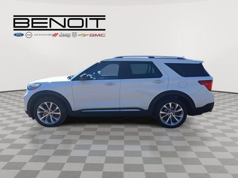 Used 2022 Ford Explorer Platinum w/ Technology Package image 8