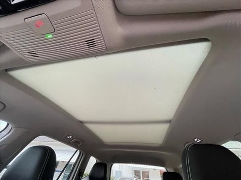 Certified 2026 Volkswagen Atlas SEL AWD/4WD image 5