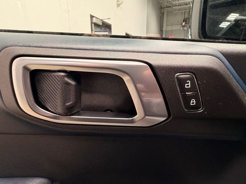 Used 2023 Ford Bronco Heritage Edition image 17