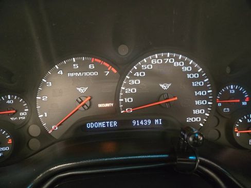 Used 1999 Chevrolet Corvette Convertible w/ Memory Pkg image 14