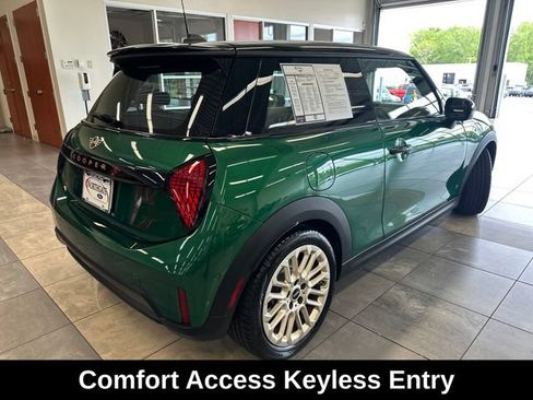 Used 2025 MINI Cooper S FWD image 11