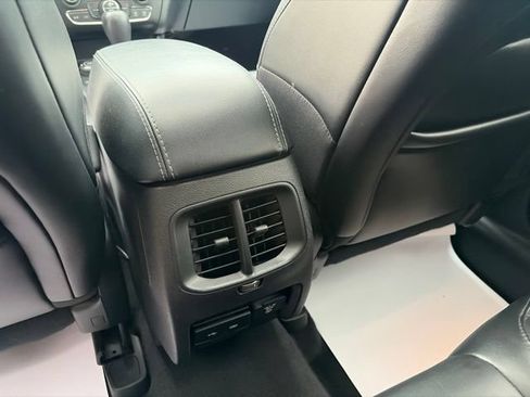 Used 2020 Jeep Cherokee Limited AWD/4WD image 26