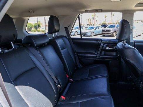 Used 2019 Toyota 4Runner Limited AWD/4WD image 18
