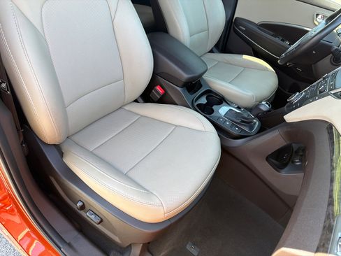 Used 2017 Hyundai Santa Fe Sport w/ 2.0T Ultimate Tech Package 05 FWD image 13