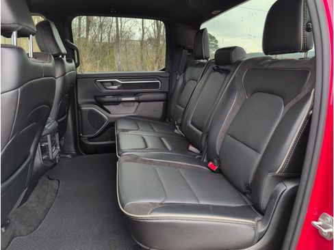 Used 2024 RAM 1500 Laramie image 29
