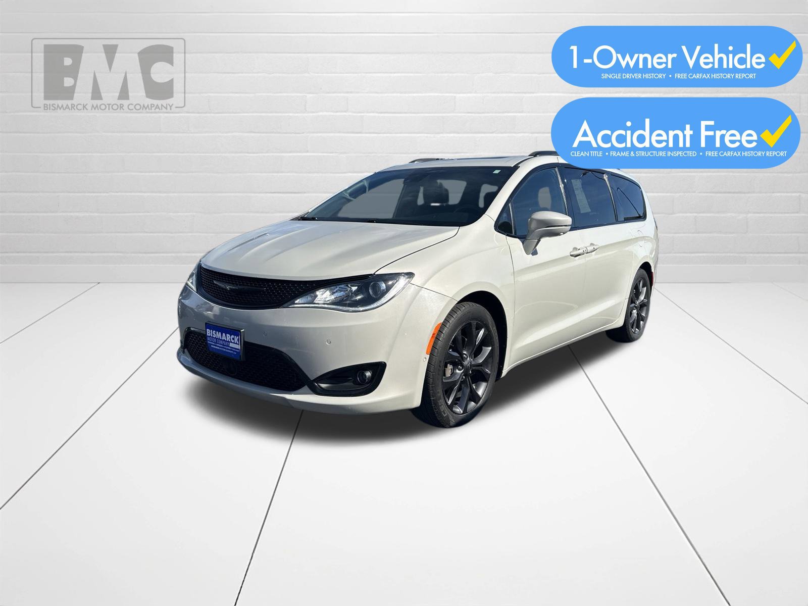 Used 2019 Chrysler Pacifica Limited FWD 360° Tour