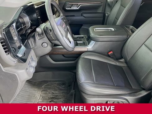 Used 2022 GMC Sierra 1500 SLT w/ SLT Premium Plus Package image 3