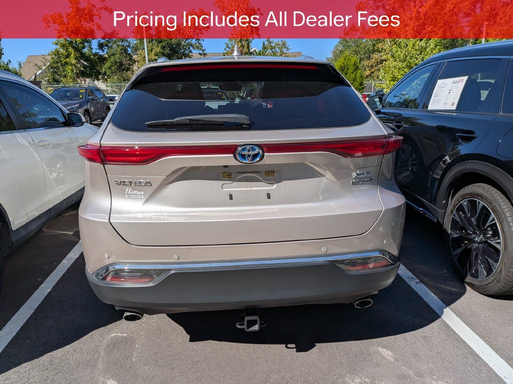 Used 2021 Toyota Venza XLE w/ Softex Package AWD/4WD image 6
