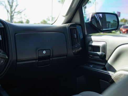 Used 2014 GMC Sierra 1500 SLE w/ SLE Value Package AWD/4WD image 33