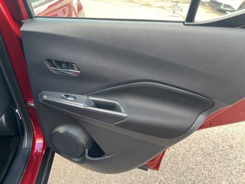 Certified 2024 Nissan Kicks SV image 16