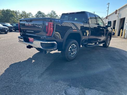 New 2026 GMC Sierra 2500 SLT w/ SLT Premium Package image 6