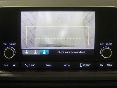 Certified 2023 Honda Accord LX image 31