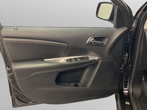 Used 2015 Dodge Journey SXT w/ Flexible Seating Group FWD image 26