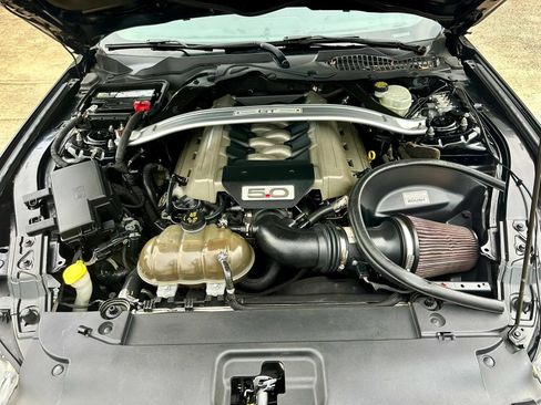 Used 2017 Ford Mustang GT w/ GT Performance Package RWD image 30