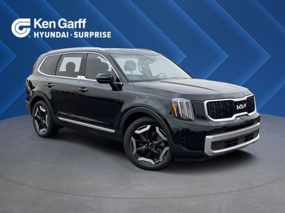 Used 2023 Kia Telluride EX w/ EX Captain's Chair Package
