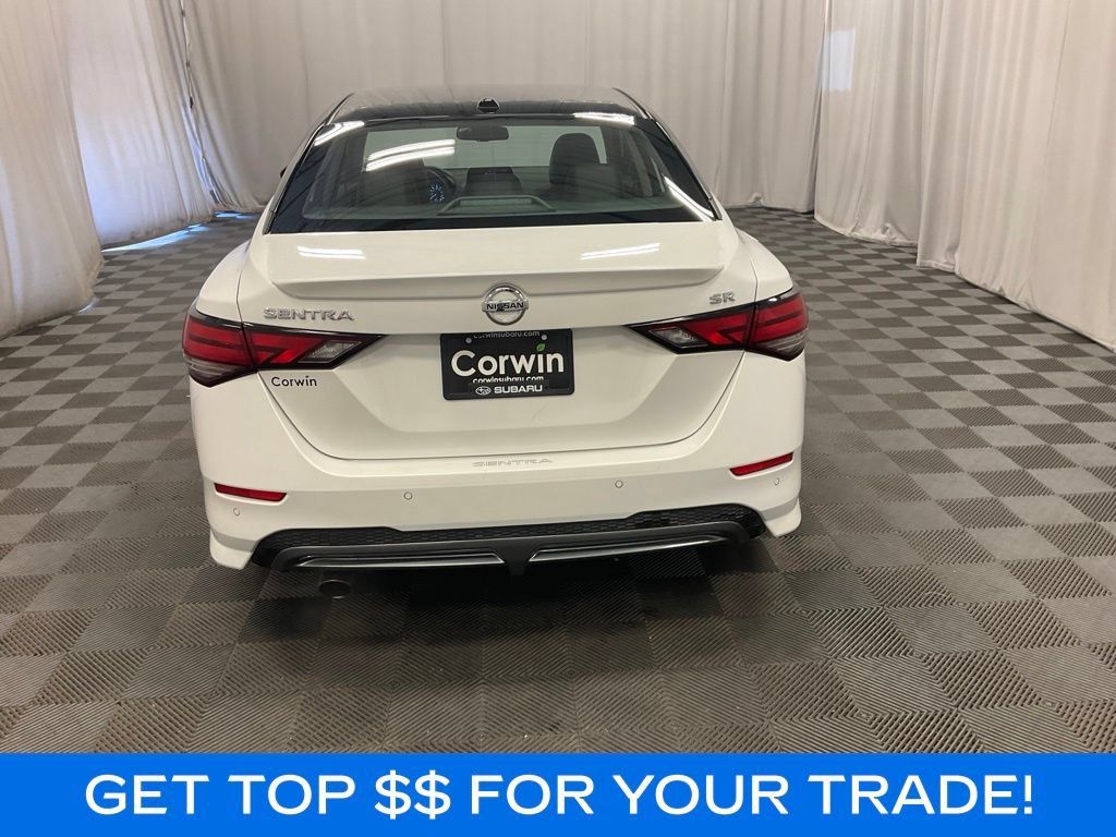 Used 2020 Nissan Sentra SR w/ Premium Package FWD image 3
