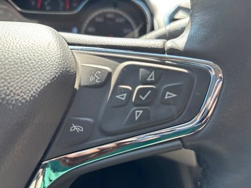 Used 2016 Chevrolet Cruze Premier FWD image 18