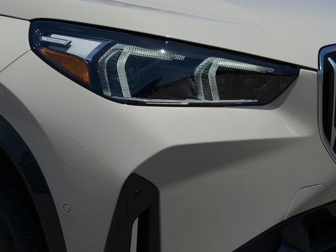 New 2026 BMW X1 xDrive28i w/ Technology Package AWD/4WD image 6