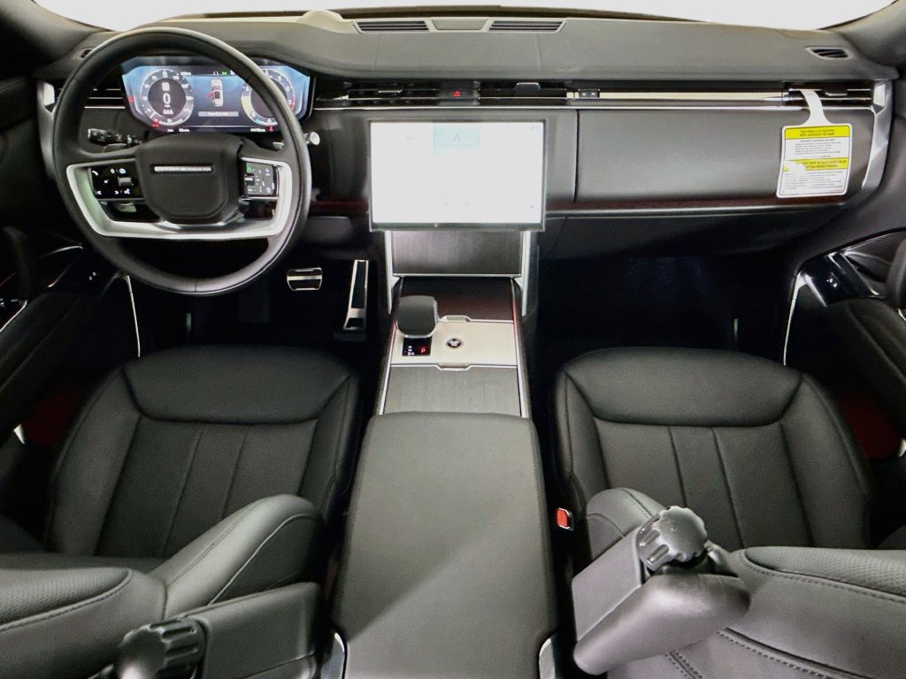 New 2026 Land Rover Range Rover SE AWD/4WD image 13