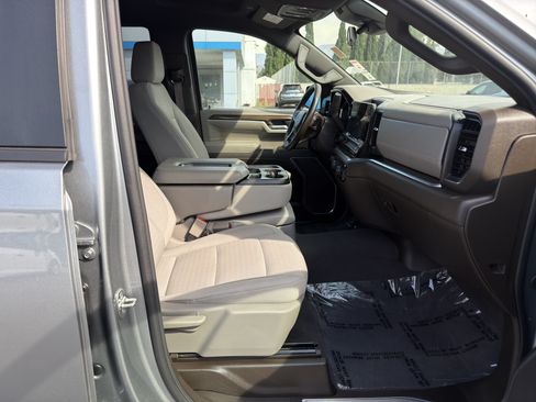 Used 2026 Chevrolet Silverado 1500 RST RWD image 10