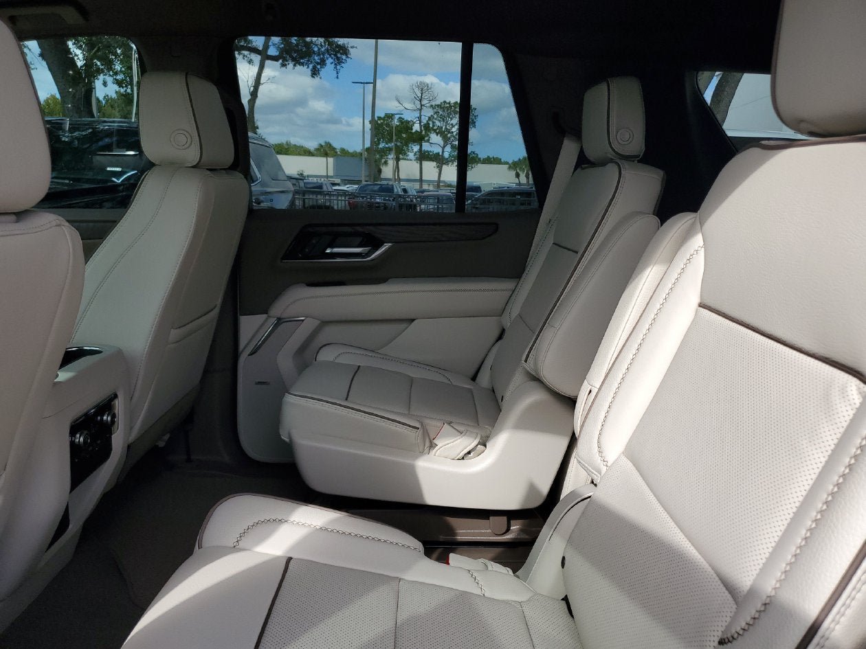 New 2026 GMC Yukon Denali RWD image 11