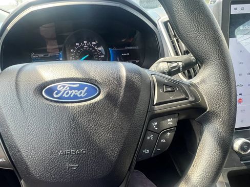 Used 2023 Ford Edge SE AWD/4WD image 21