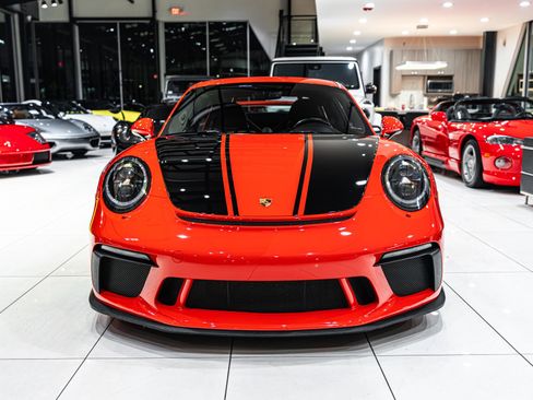Used 2018 Porsche 911 GT3 image 6