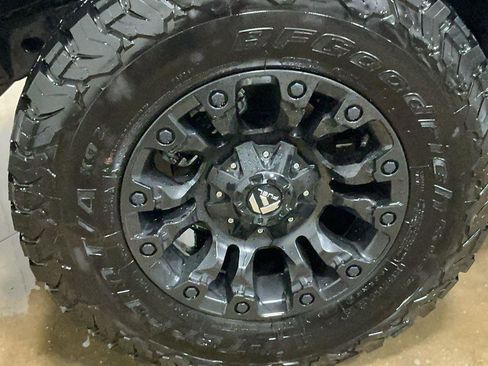 Certified 2023 Ford Bronco Badlands image 5