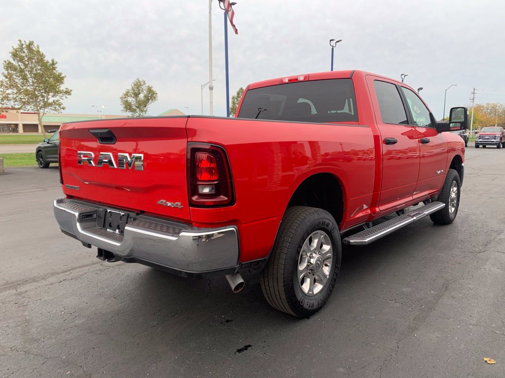 Used 2026 RAM 2500 Big Horn AWD/4WD image 3
