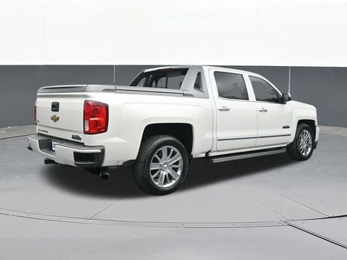 Used 2017 Chevrolet Silverado 1500 High Country w/ High Desert Package image 15
