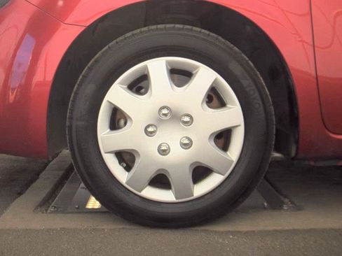 Used 2009 Nissan Cube 1.8 S w/ Interior Designer Pkg FWD image 9