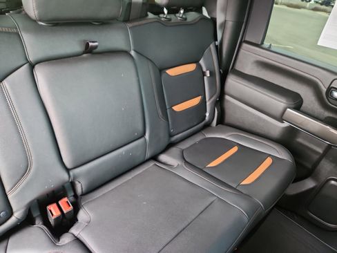 Used 2023 GMC Sierra 2500 AT4 w/ AT4 Premium Plus Package image 19