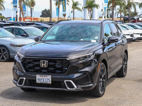 Used 2024 Honda CR-V Sport Touring image 3