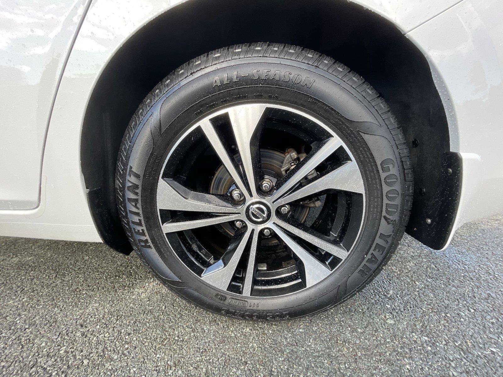 Used 2022 Nissan Sentra SV FWD image 24