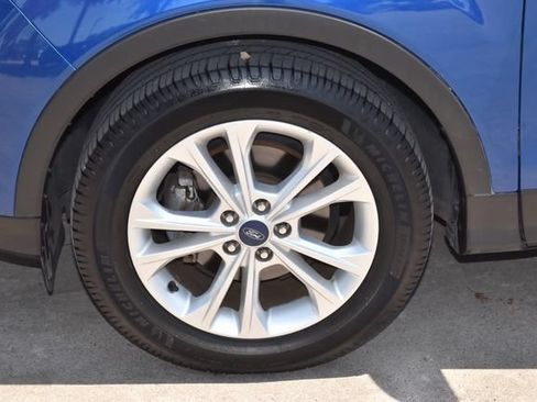 Used 2018 Ford Escape SE FWD image 36