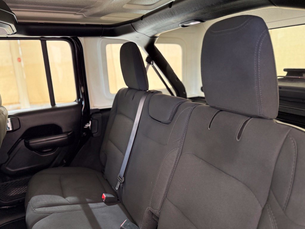 Used 2020 Jeep Wrangler Unlimited Sport AWD/4WD image 19