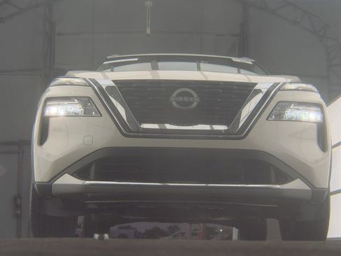 Used 2023 Nissan Rogue Platinum w/ Platinum Premium Package AWD/4WD image 4