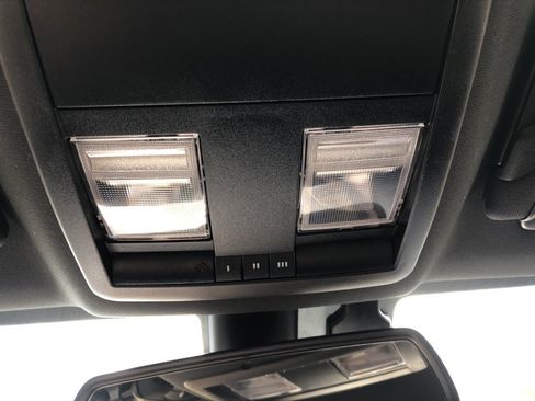 Used 2021 Dodge Challenger GT w/ Plus Package image 23