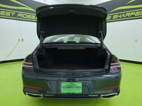 Used 2023 Genesis G80 2.5T image 9
