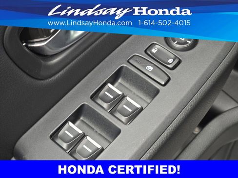 Certified 2024 Honda Pilot Touring image 19